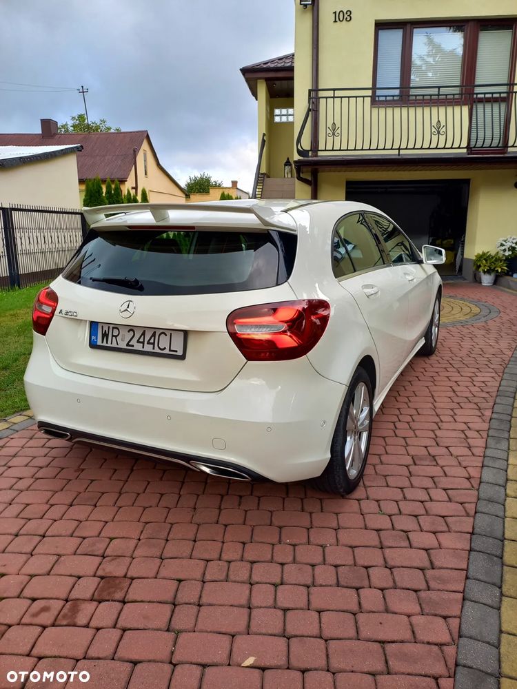 Mercedes-Benz Klasa A 200 Urban - 2