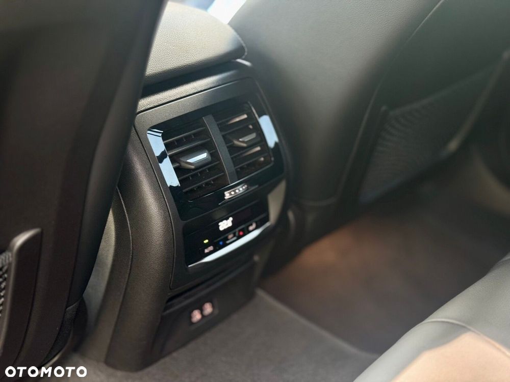 BMW X4 - 18