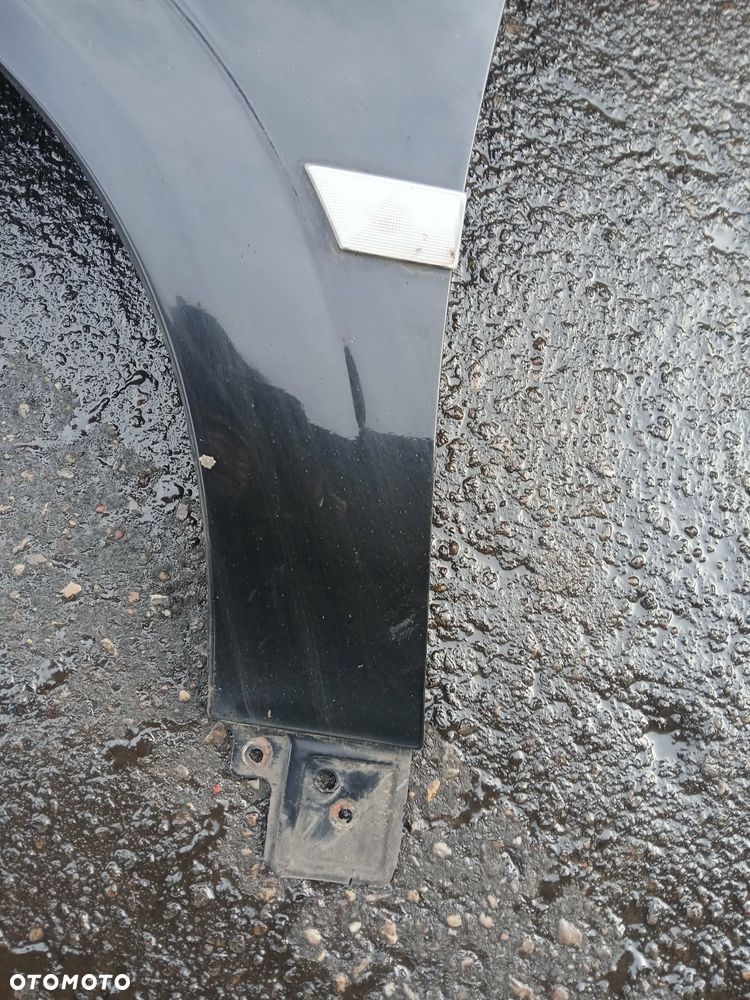 Opel Vectra C Lift Błotnik lewy kod lakieru Z20R - 4