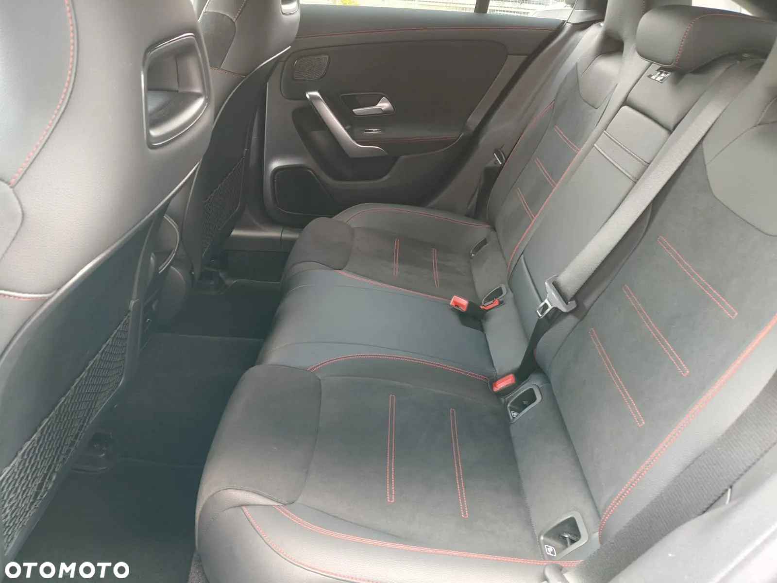 Mercedes-Benz CLA 200 d AMG Line 8G-DCT - 23