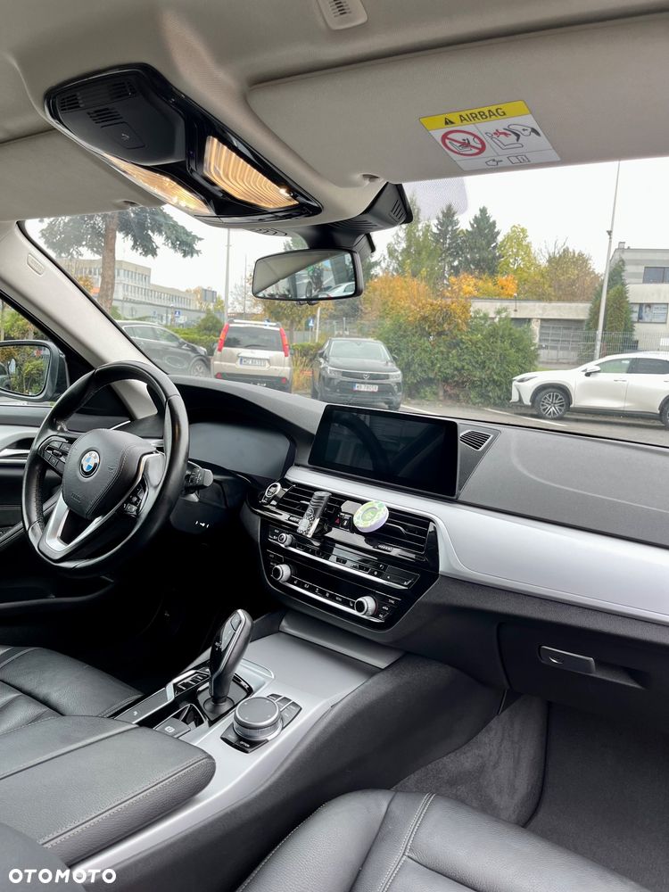 BMW Seria 5 - 8