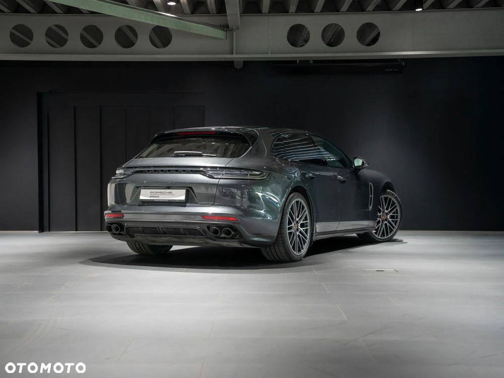 Porsche Panamera 4 Platinum Edition - 5
