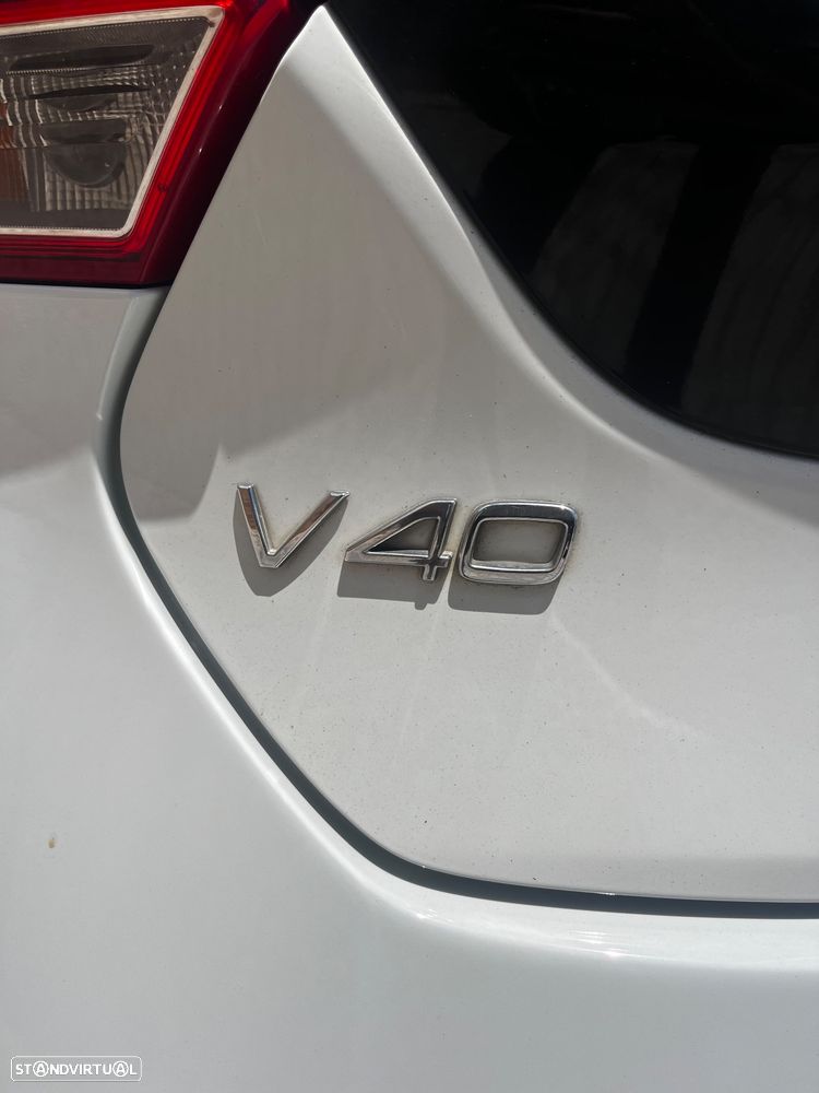 Volvo V40 1.6 D2 R-Design Momentum - 7