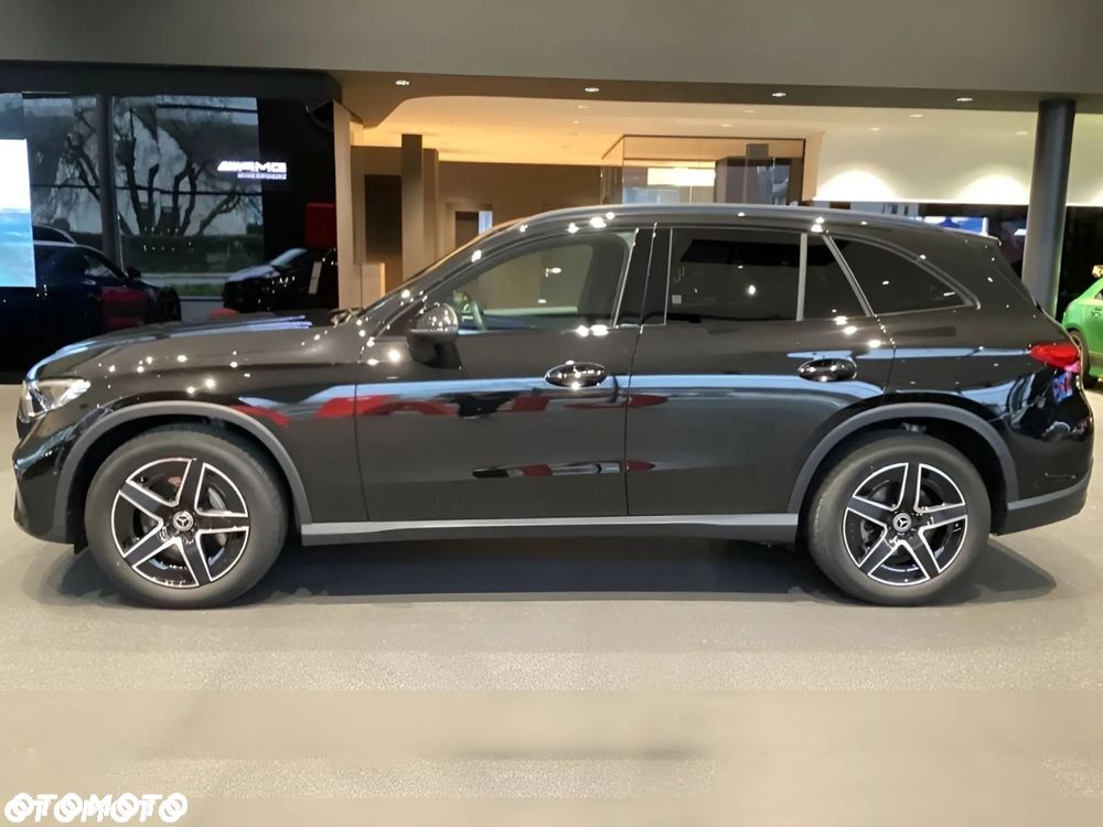 Mercedes-Benz GLC 200 4-Matic - 2