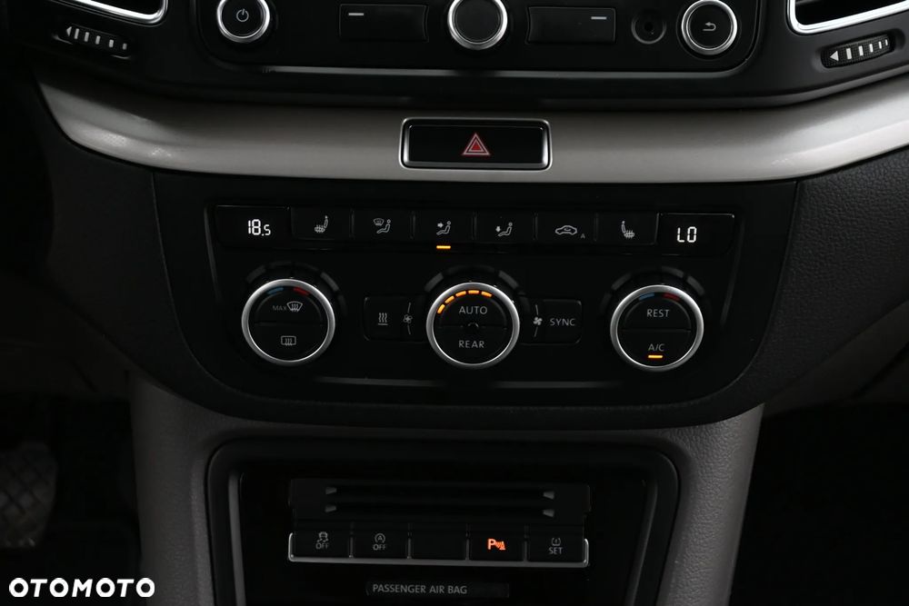 Seat Alhambra 2.0 TDI Ecomotive Sport - 32