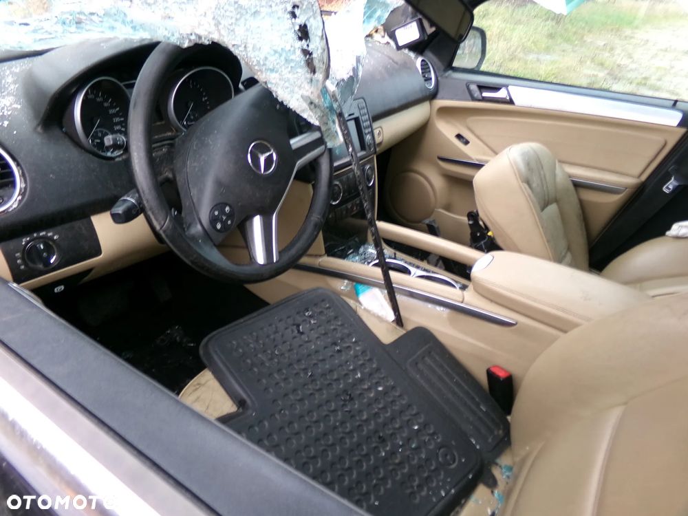 Mercedes-Benz ML 280 CDI 4-Matic - 8