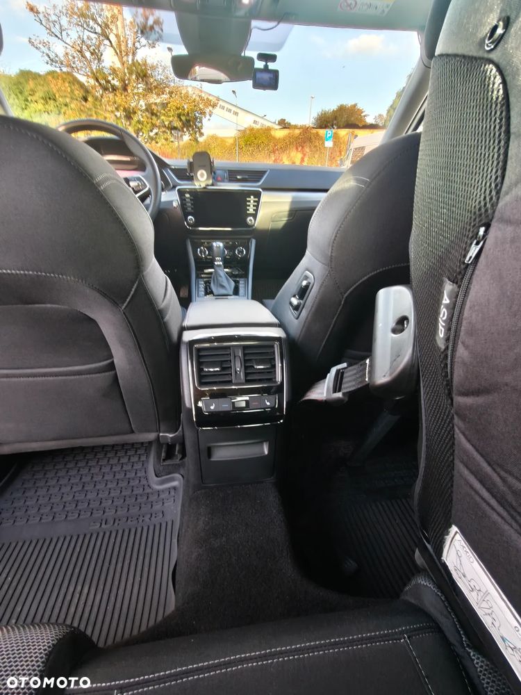 Skoda Superb - 30