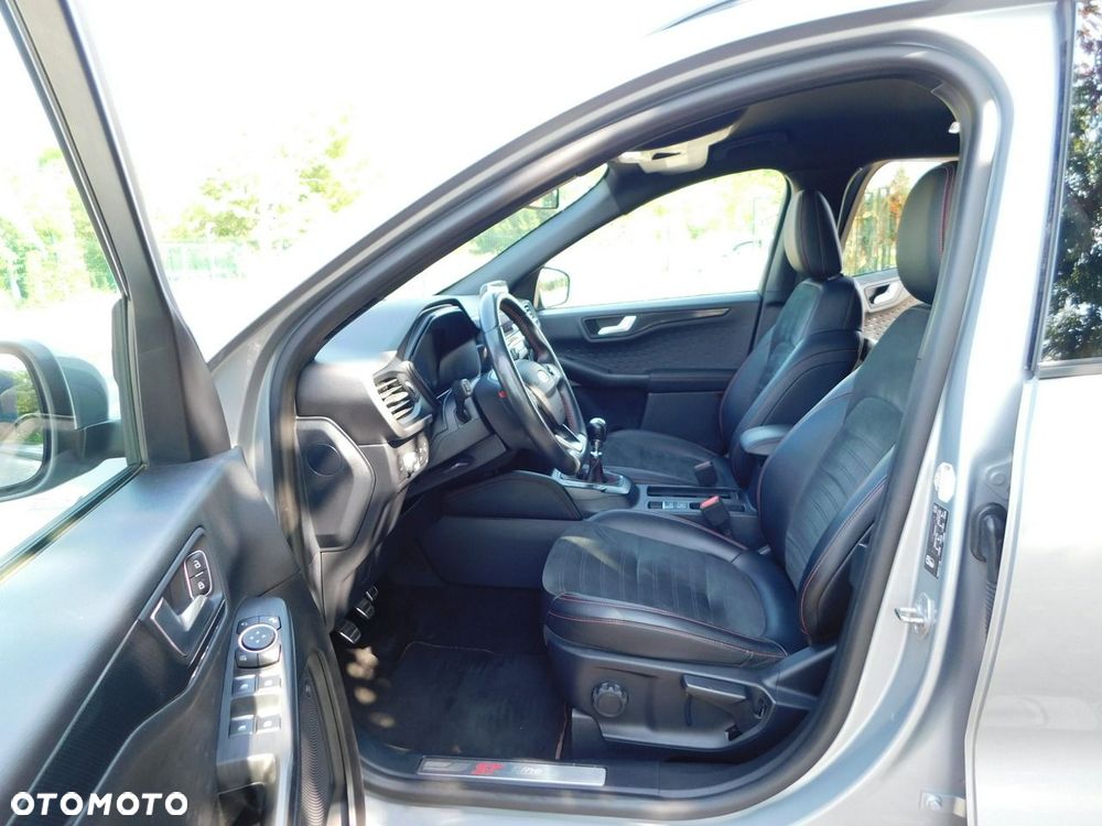 Ford Kuga - 13