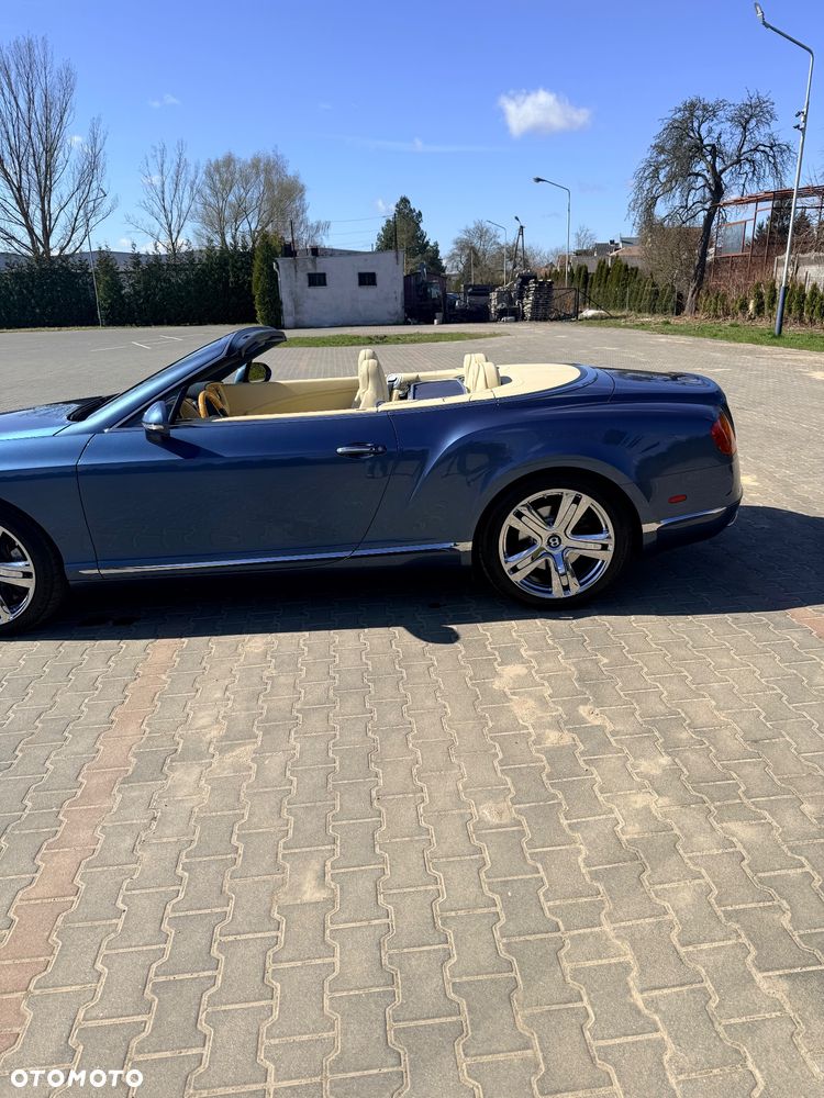 Bentley Continental GT W12 - 7