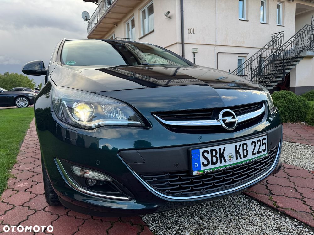 Opel Astra 1.4 T Cosmo - 13