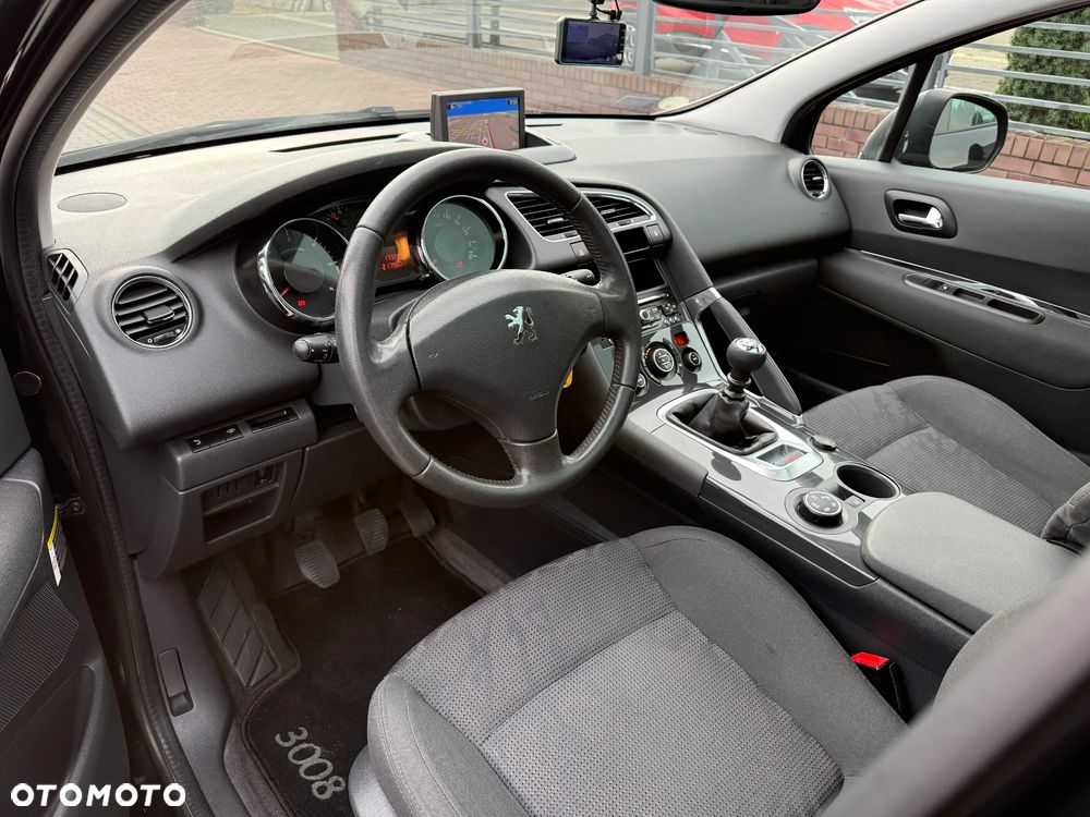 Peugeot 3008 - 23