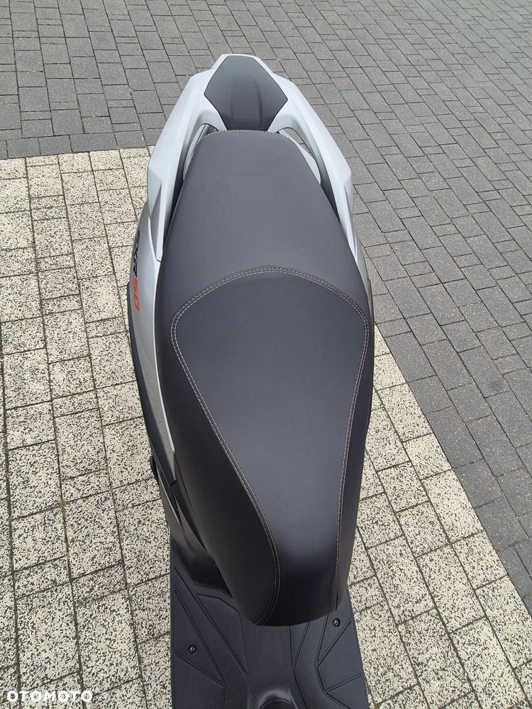 Aprilia SX - 4