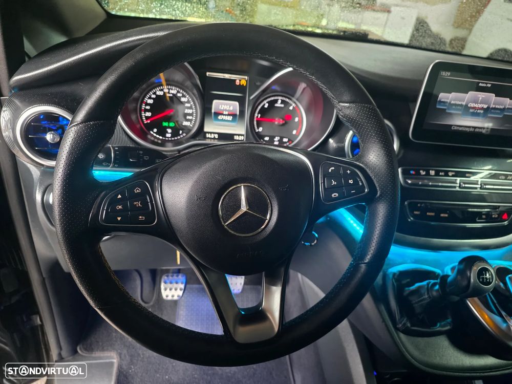 Mercedes-Benz V 220 CDi - 20