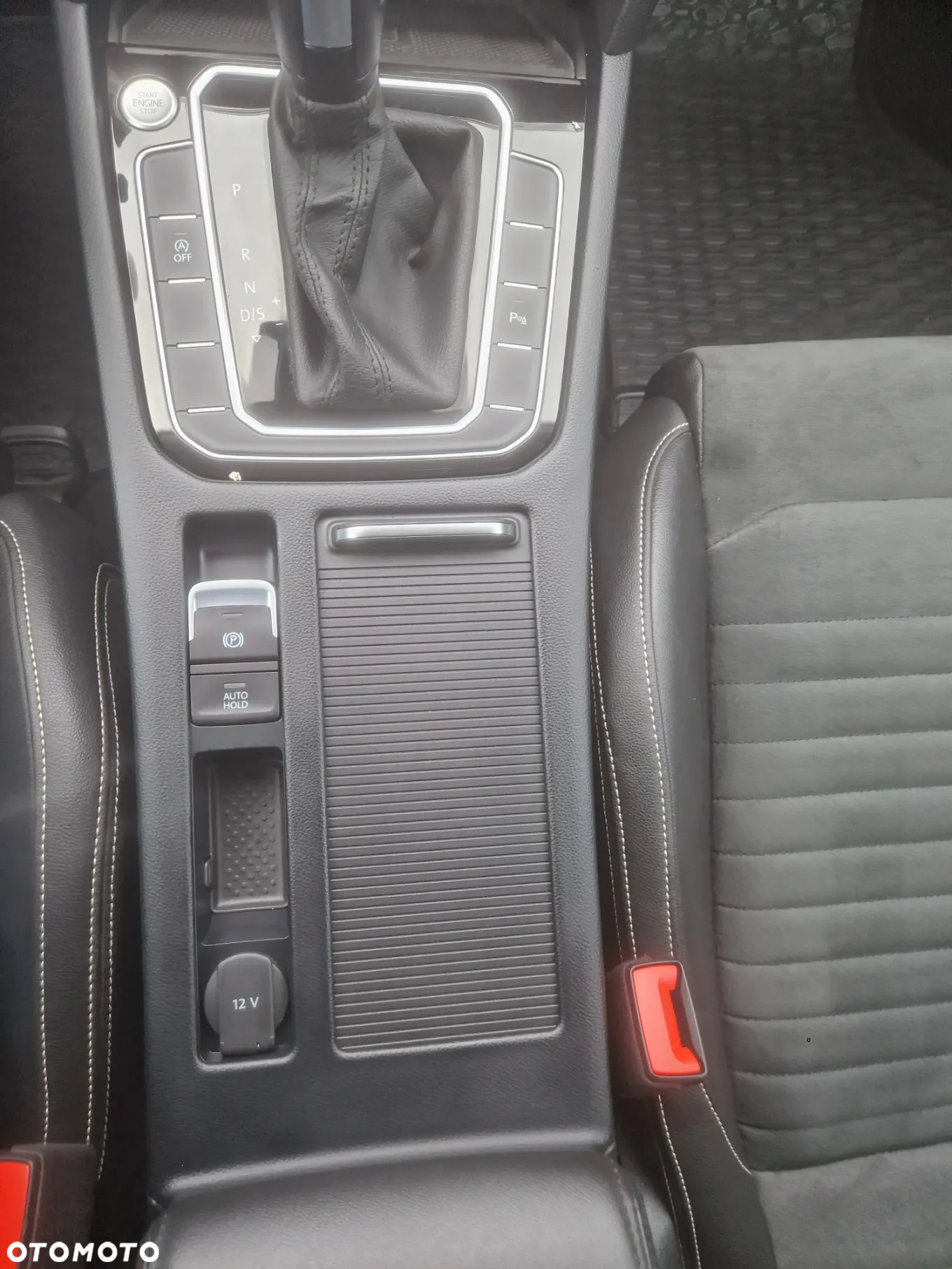 Volkswagen Passat 2.0 TDI 4Mot Elegance DSG - 27