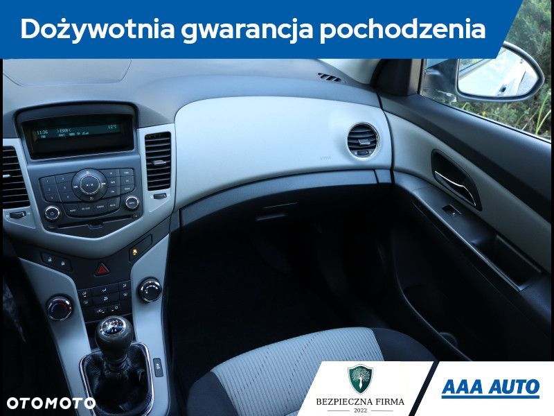 Chevrolet Cruze - 9