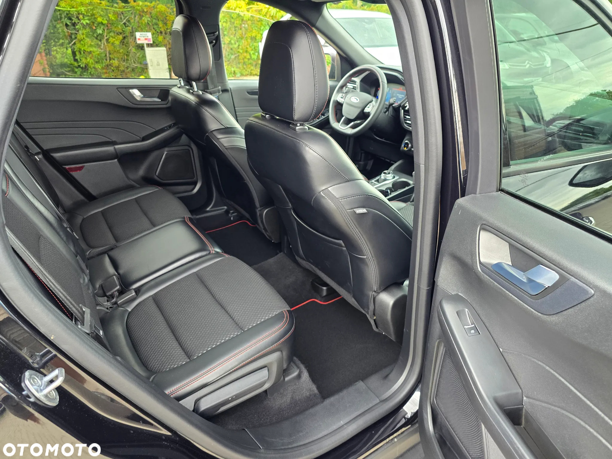 Ford Escape - 10