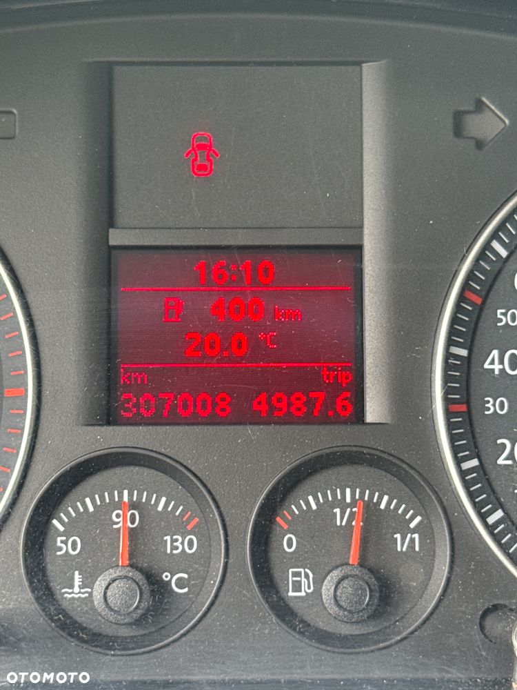 Volkswagen Touran 2.0 TDI DPF Comfortline - 11