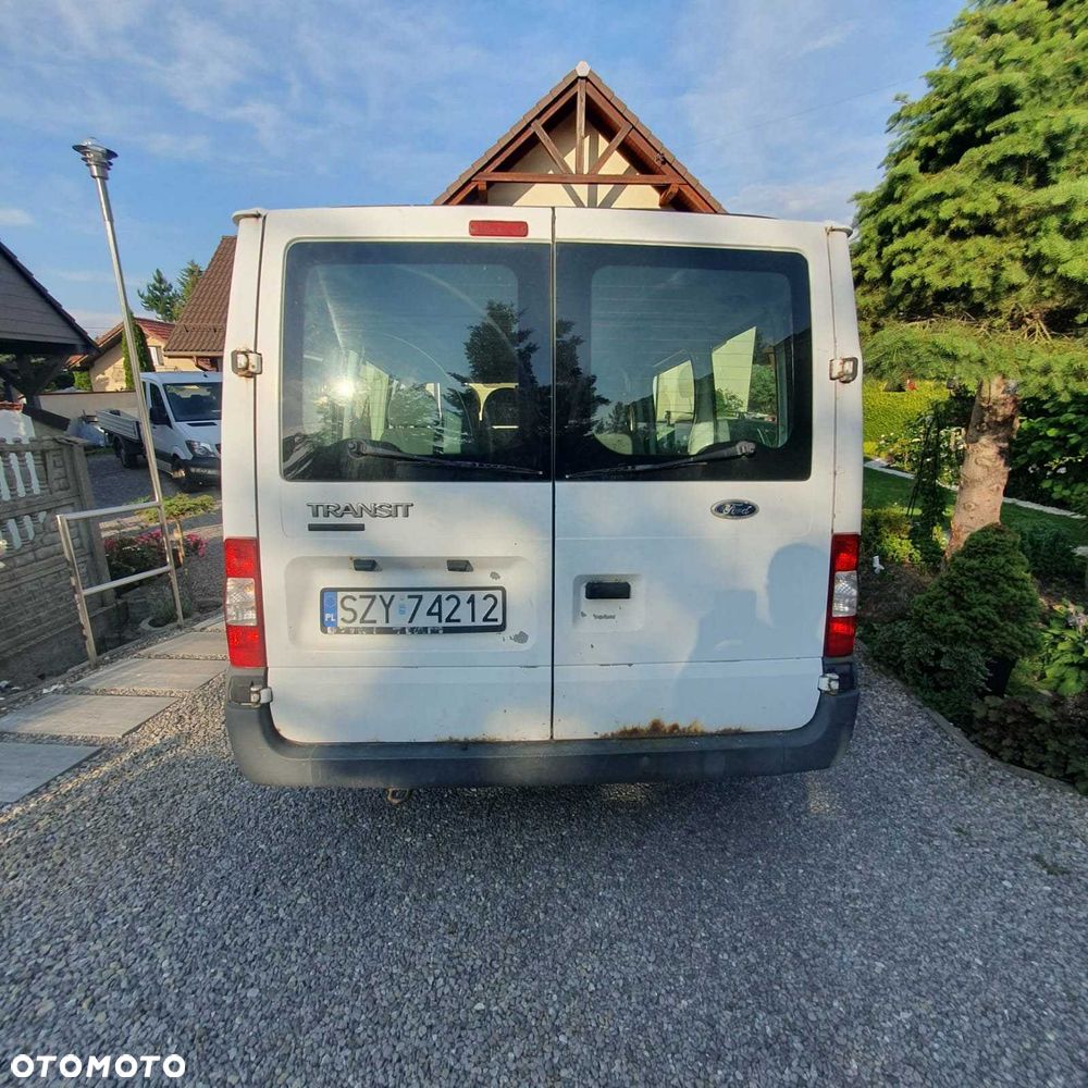 Ford Transit - 4