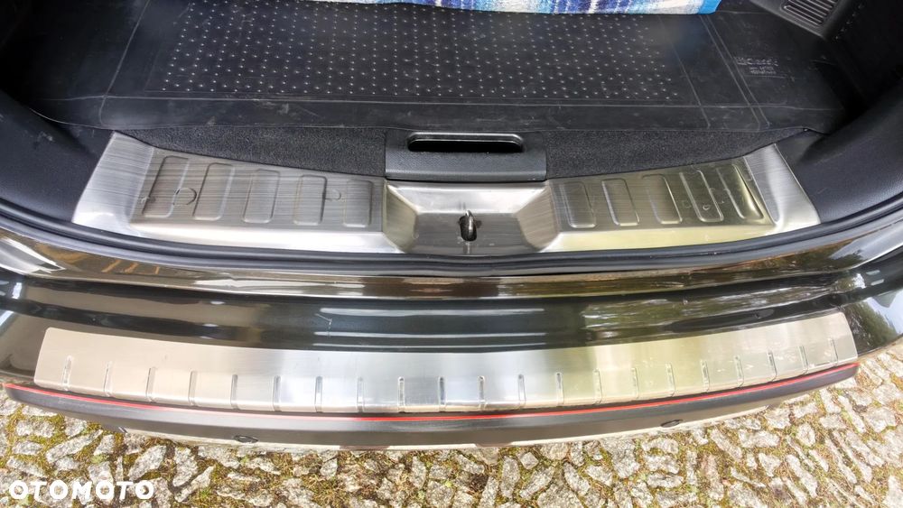 Nissan X-Trail 2.0 dCi Tekna 2WD Xtronic - 27