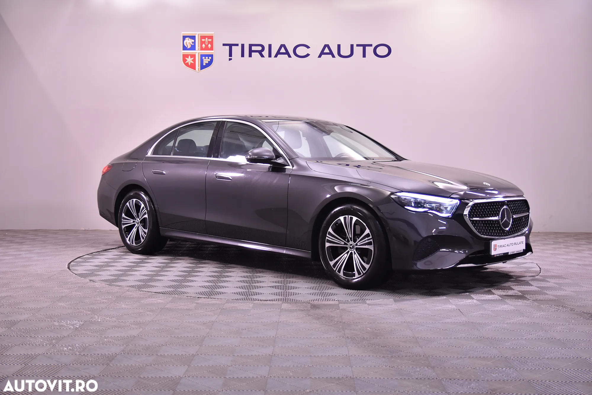 Mercedes-Benz E 200 MHEV 4MATIC Aut. - 7