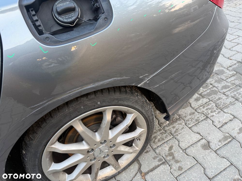 Mercedes-Benz CLA 250 7G-DCT - 7