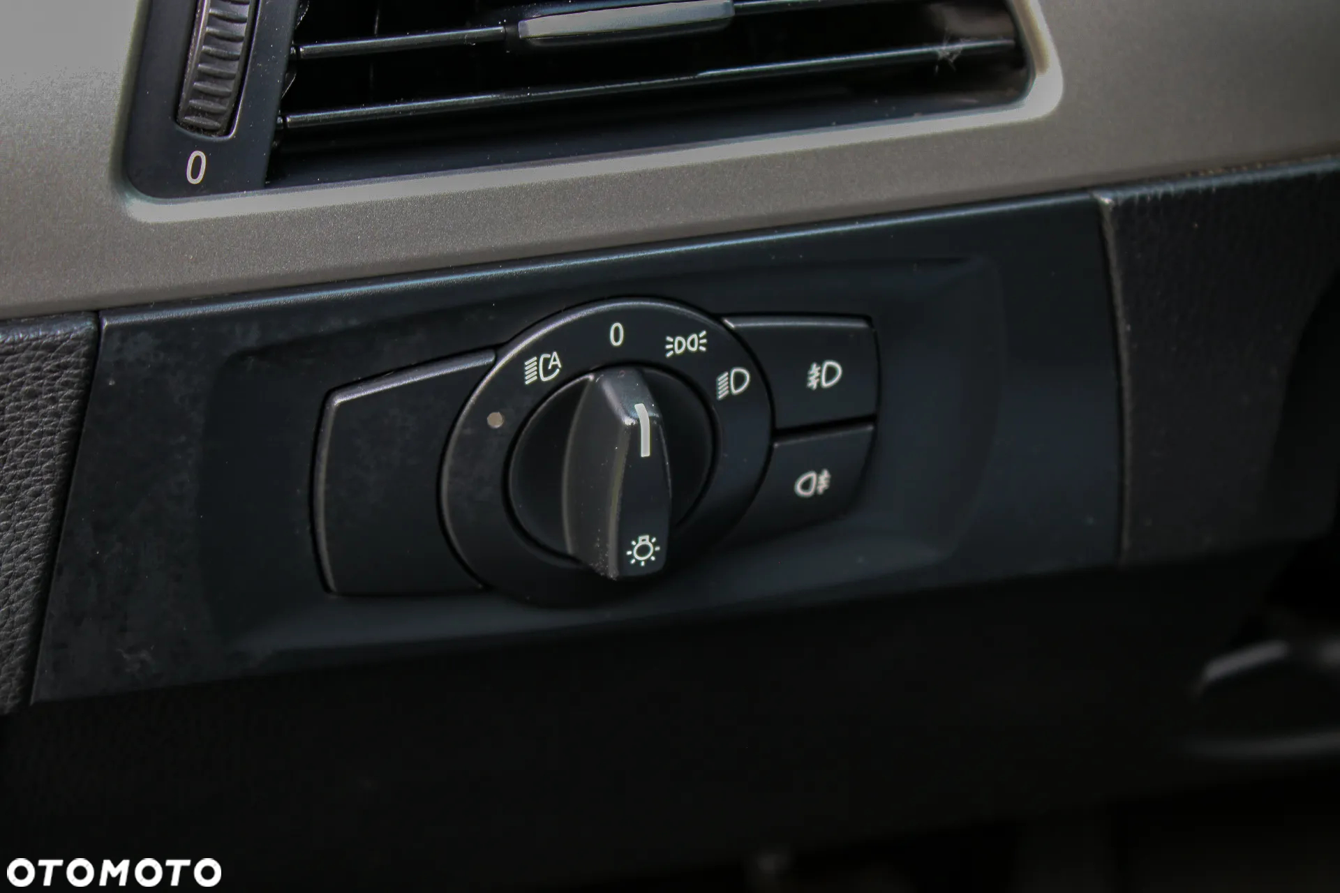 BMW Seria 3 320d - 32