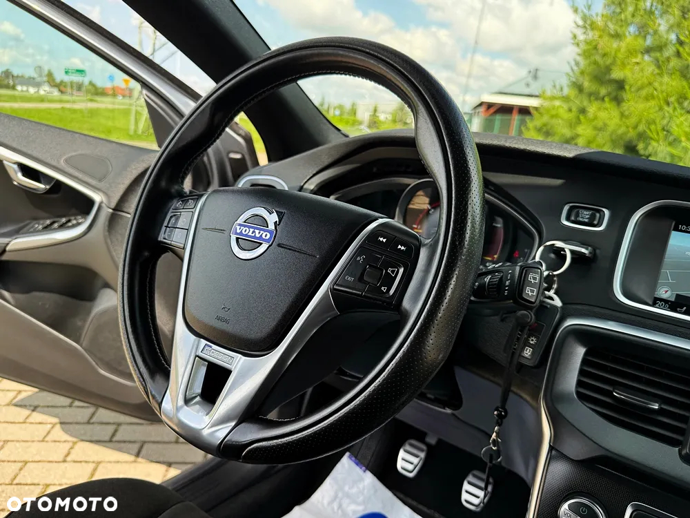 Volvo V40 D2 RDesign - 32