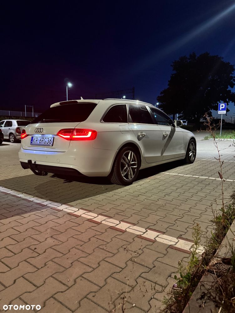 Audi A4 Avant - 6