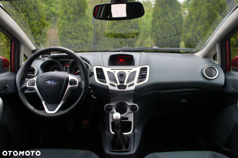 Ford Fiesta 1.25 Ambiente - 19