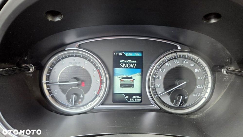 Suzuki Vitara 1.4 Boosterjet Premium 4WD - 17