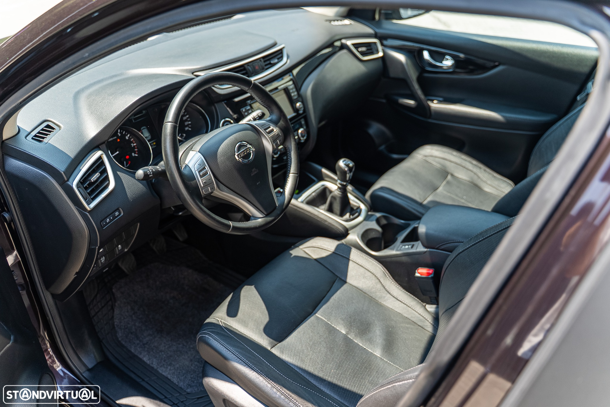 Nissan Qashqai 1.2 DIG-T TEKNA - 12