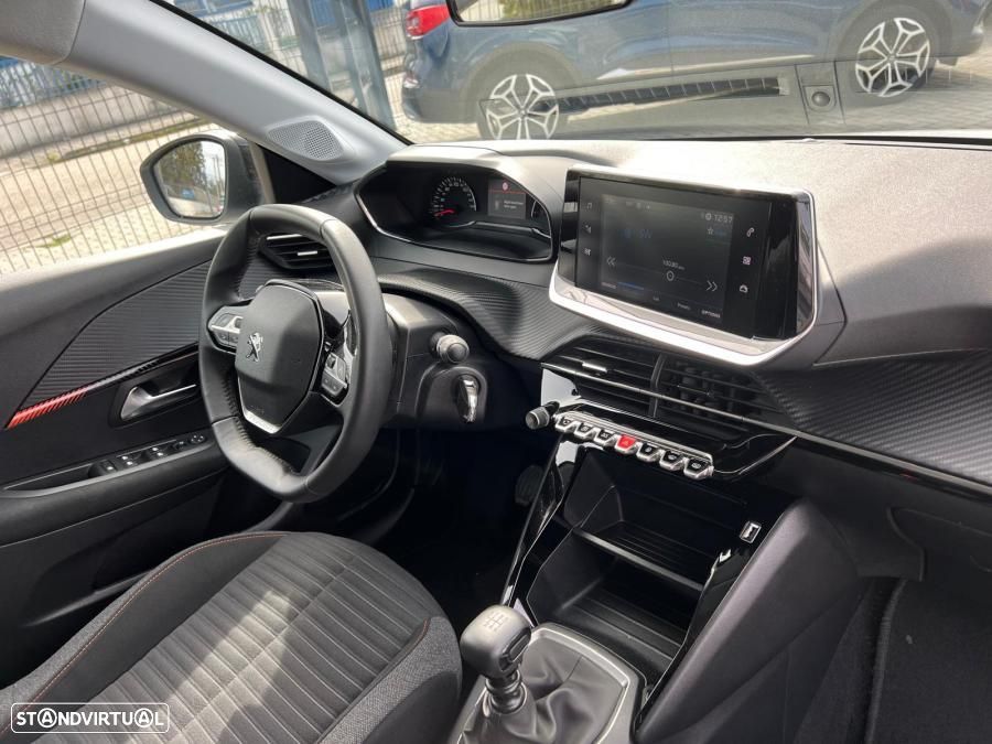 Peugeot 208 1.2 PureTech Active - 5