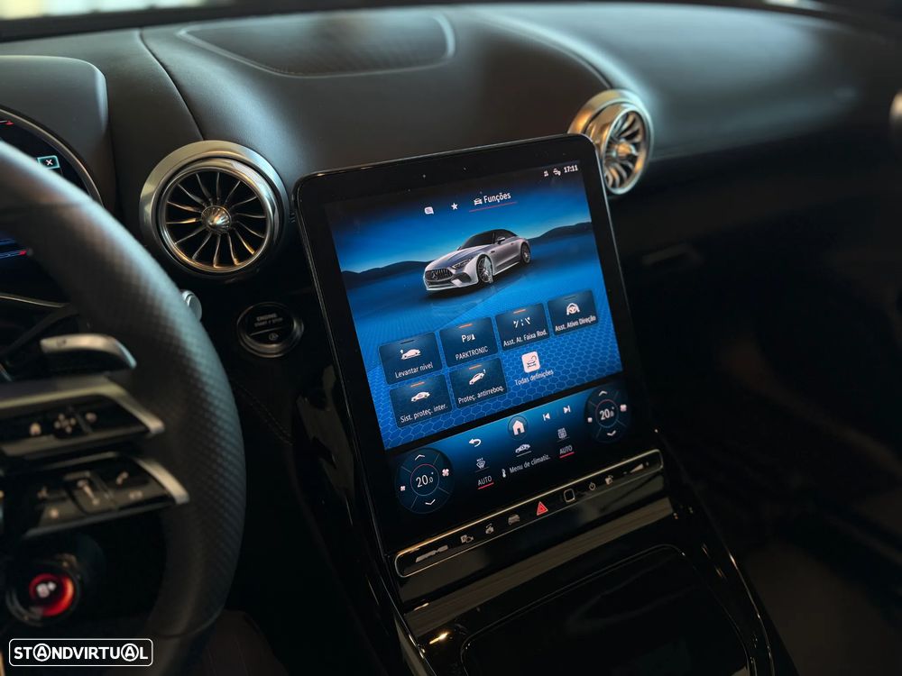 Mercedes-Benz SL 63 AMG 4Matic+ - 27