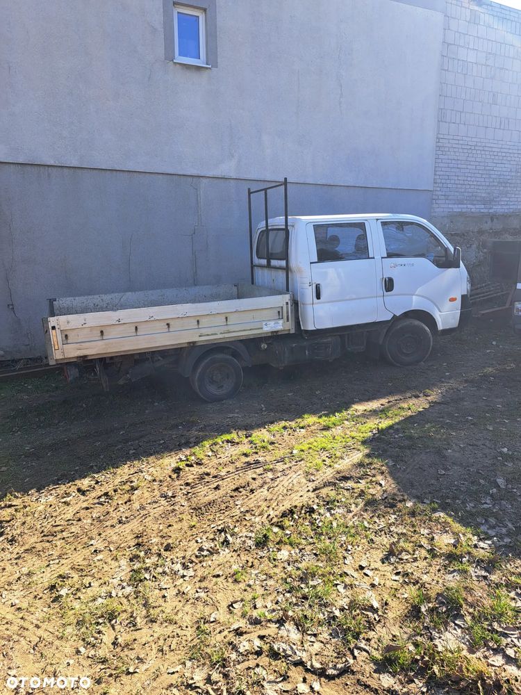 Kia 2500 - 5