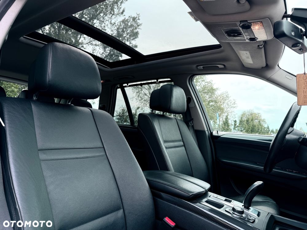 BMW X5 xDrive35d - 28