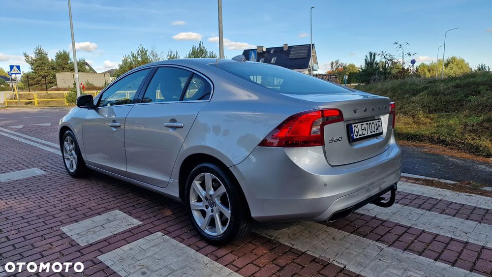 Volvo S60 D4 Summum - 19