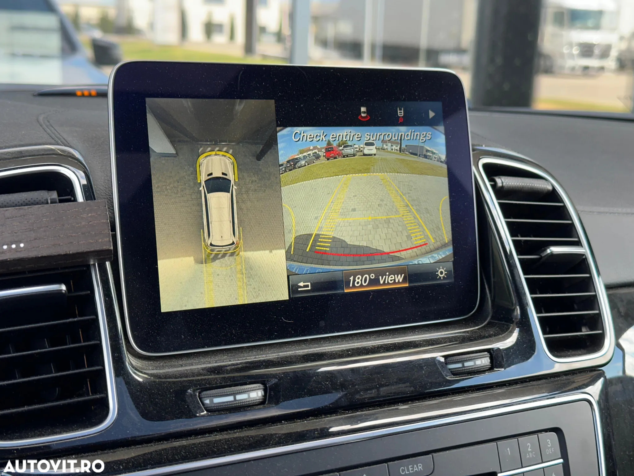 Mercedes-Benz GLS 400 4MATIC Aut - 25