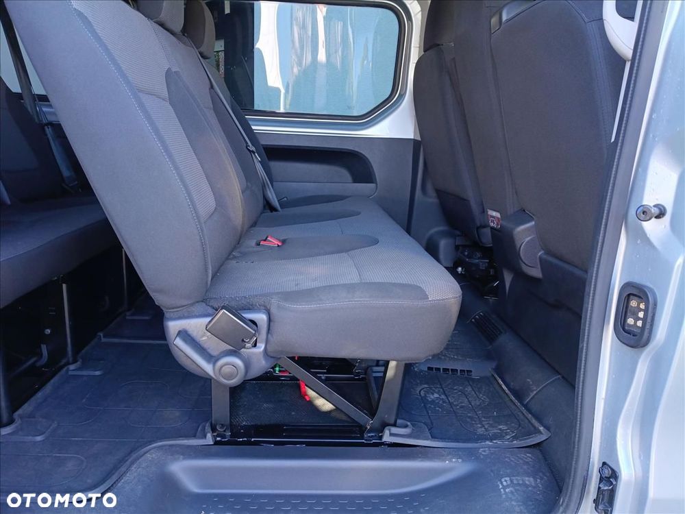 Renault trafic - 18