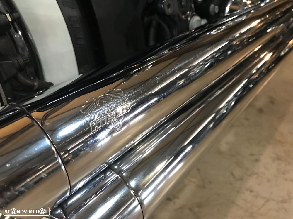 Harley-Davidson Heritage Softail Classic FLSTC 103 - 9