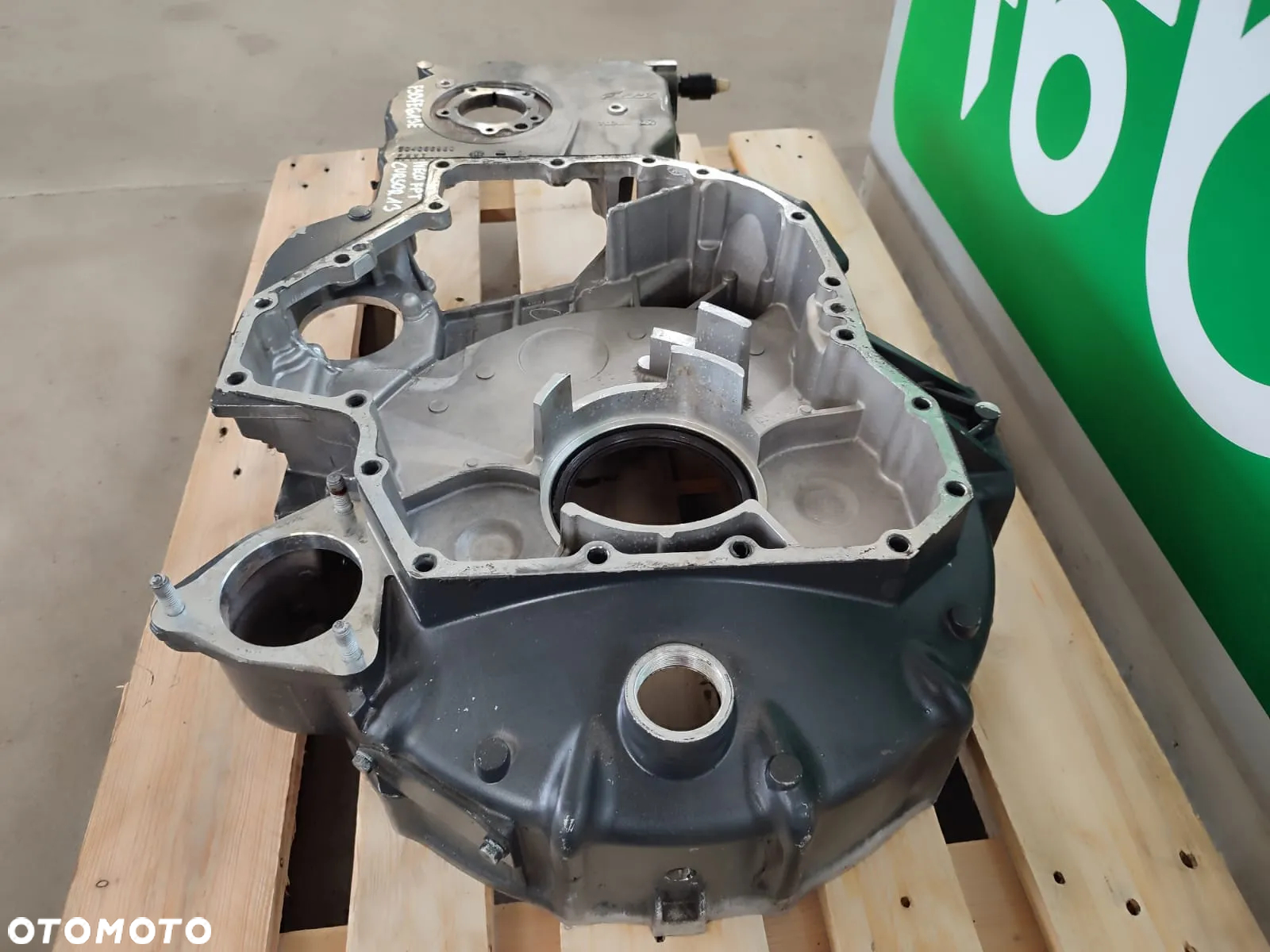 Obudowa koła zamachowego 504086960 Iveco FPT Cursor 13 - 5