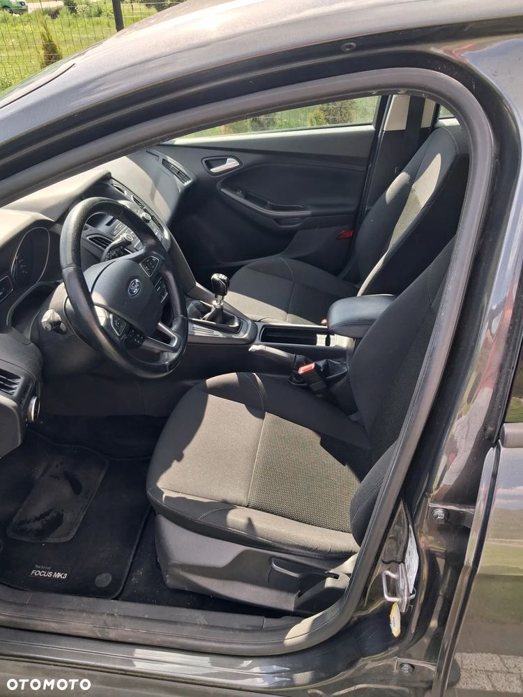Ford Focus 1.5 TDCi Trend - 9