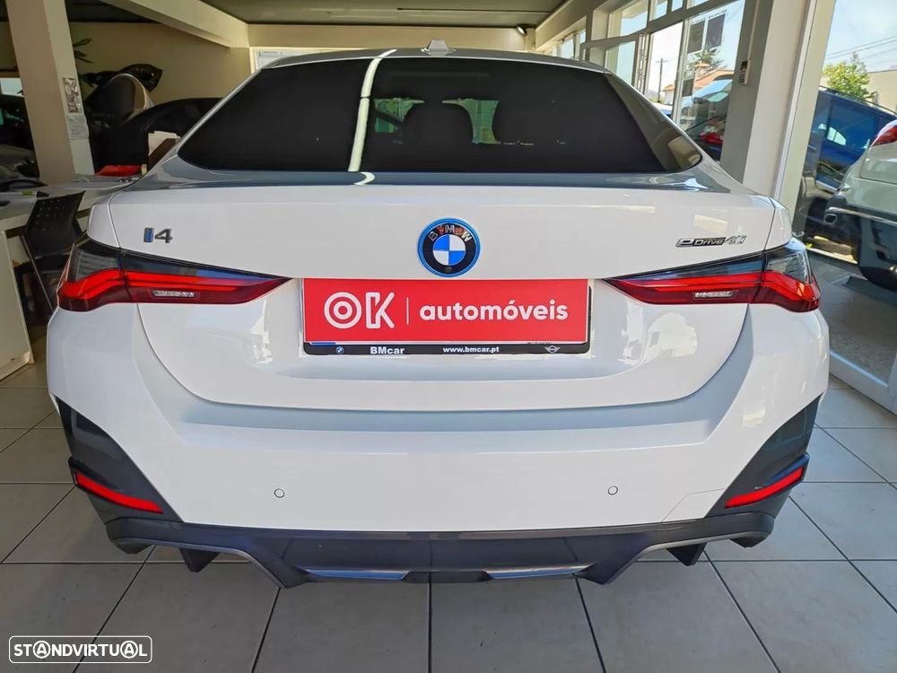 BMW i4 eDrive40 Pack Desportivo M - 9