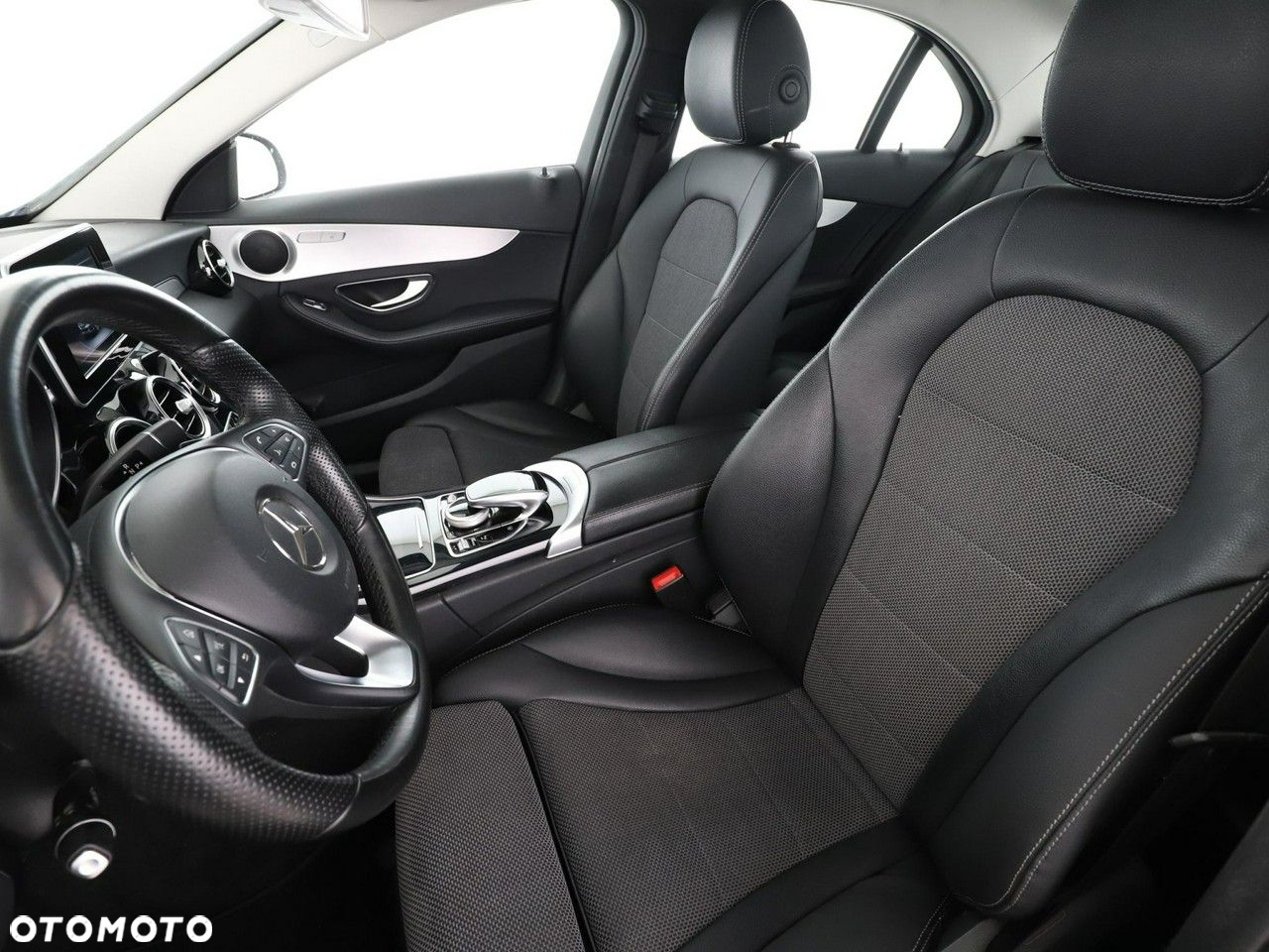 Mercedes-Benz Klasa C 180 T 7G-TRONIC Avantgarde - 13