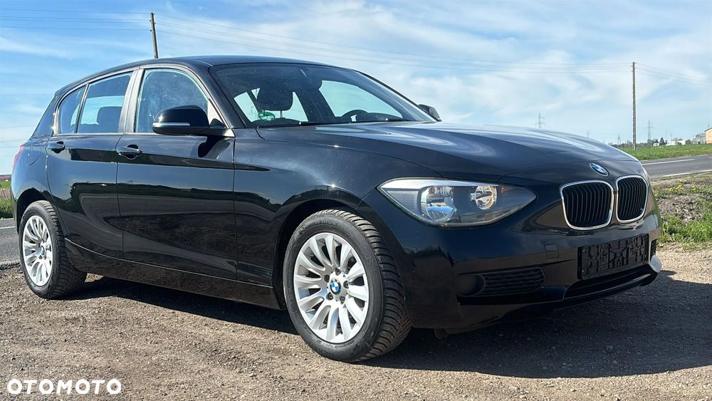 BMW Seria 1 116i - 1