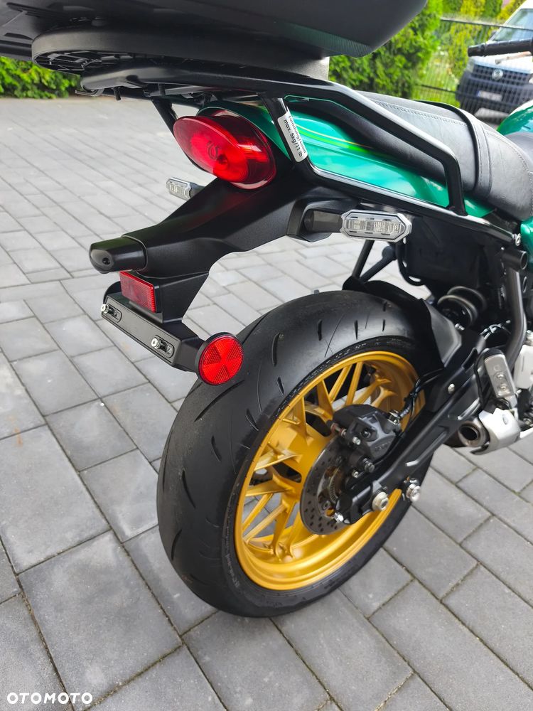 Kawasaki Z 650 RS - 4