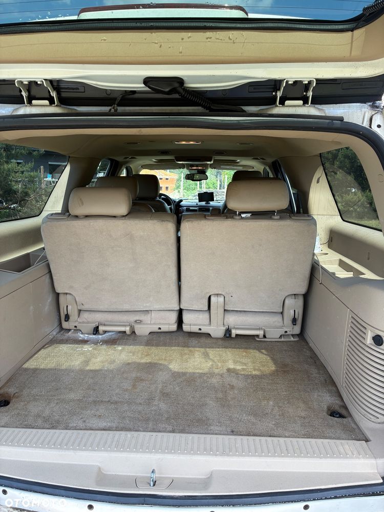 Chevrolet Suburban 5.3 LS 1500 4WD - 11