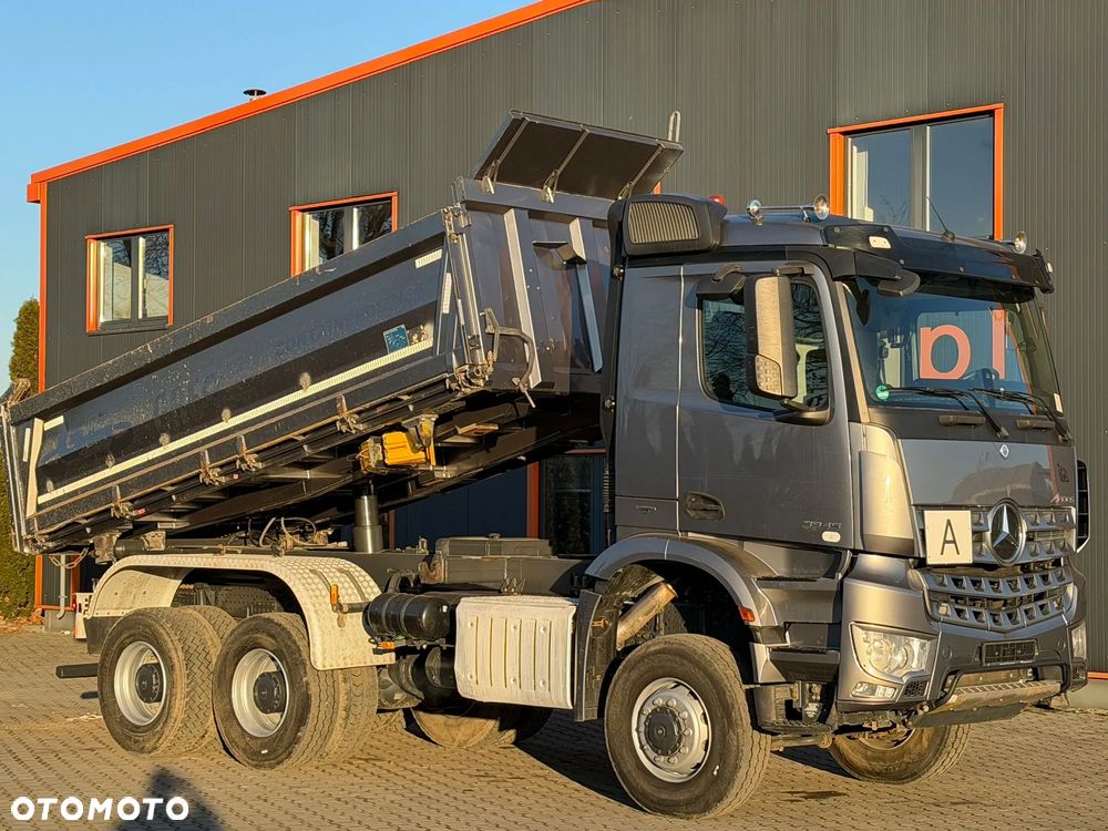 Mercedes-Benz AROCS 3345 6x6 WYWROTKA TRÓJSTRONNA Z BORDMATIKIEM - 9
