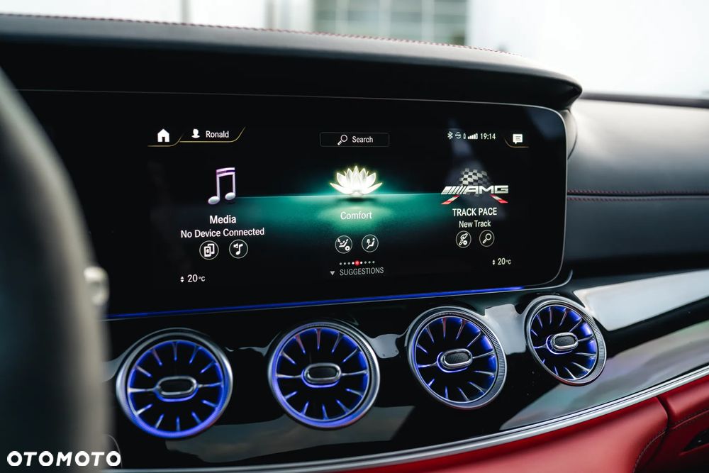 Mercedes-Benz AMG GT - 23