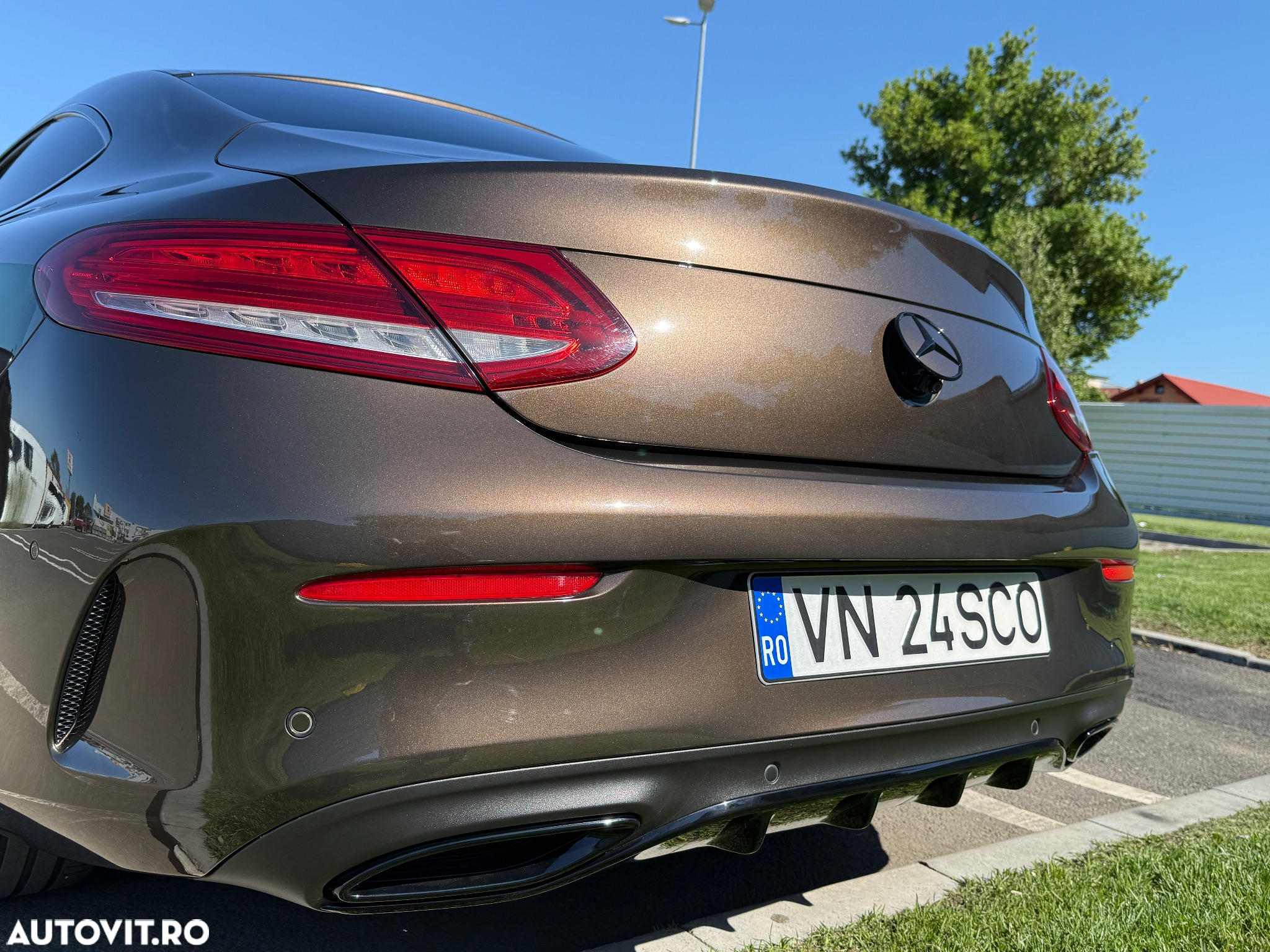 Mercedes-Benz C 250 d Coupe 9G-TRONIC AMG Line - 8