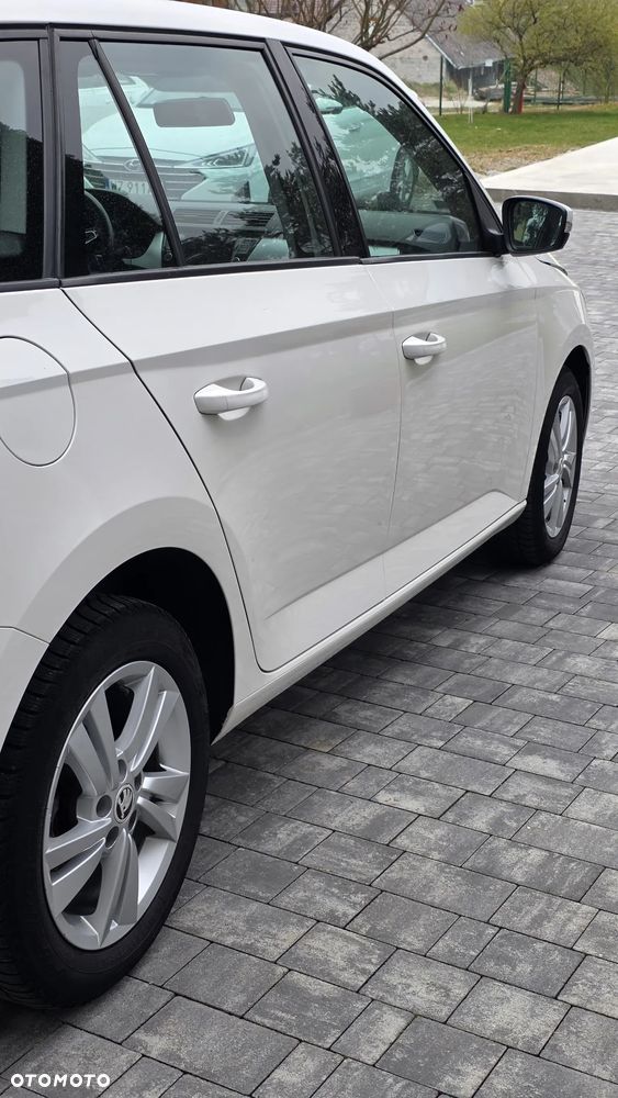 Skoda Fabia - 22